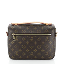 Pochette Metis Monogram Canvas